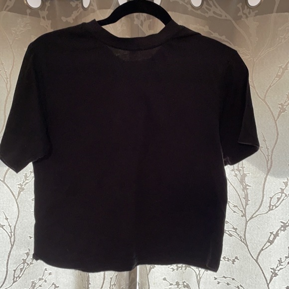 Crop top - Picture 3 of 3